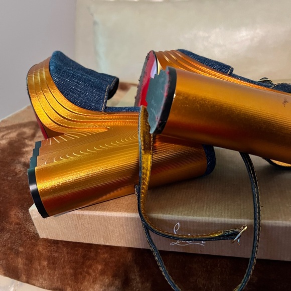 Authentic Christian Louboutin Paris - Mira Colunata wedge - Picture 6 of 7